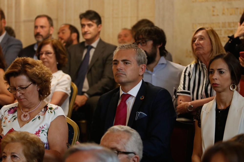 El alcalde de Málaga afronta su sexto mandato con el apoyo de Ciudadanos, al que integra en el gobierno.