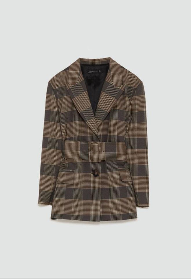 Blazer de Zara con cinturón