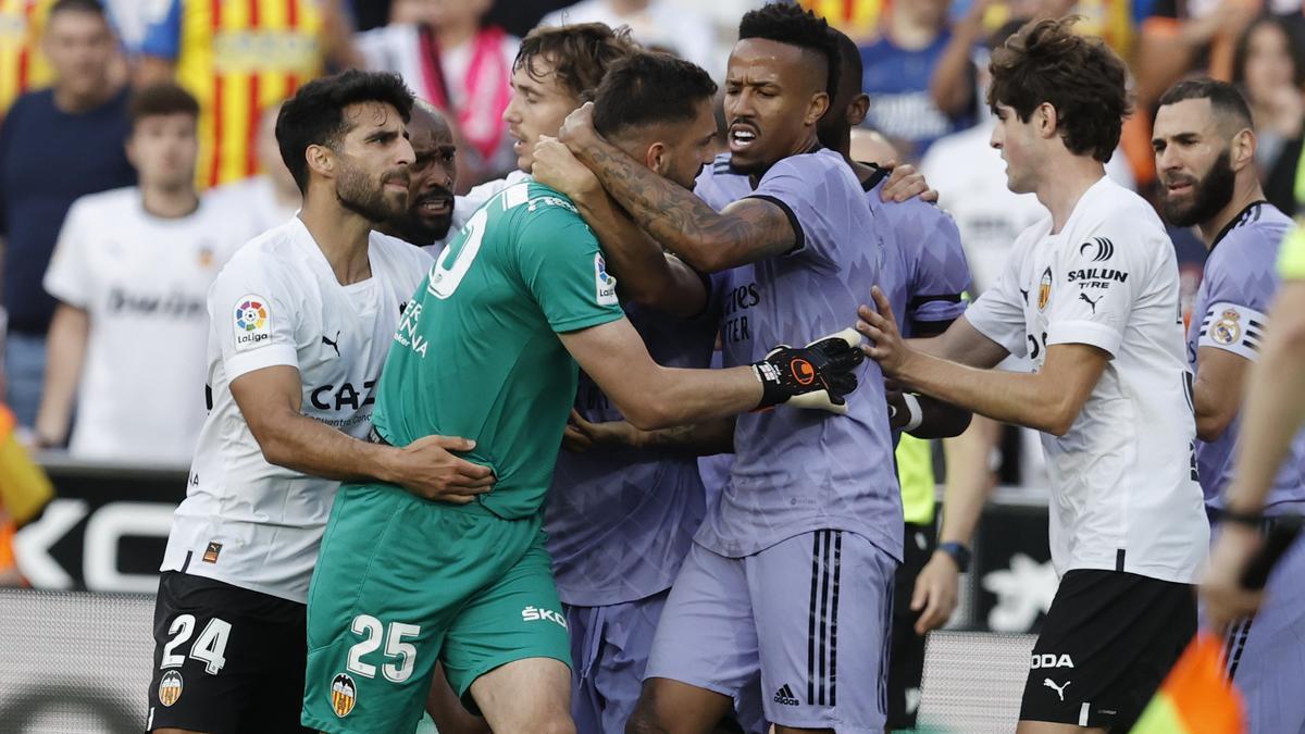 El TAD tumba el recurso por el cierre de Mestalla y el Valencia irá a la justicia ordinaria