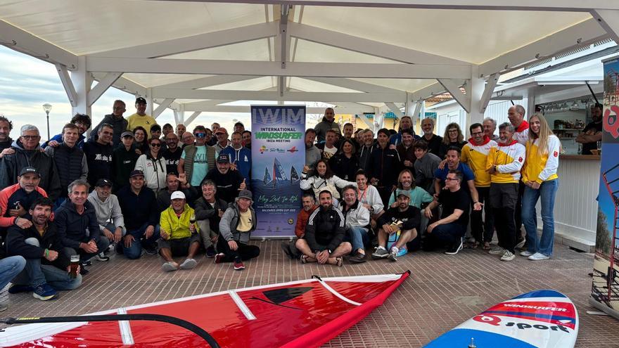 El Club Nàutic Sant Antoni presenta el International Windsurfer Ibiza Meeting en el Campeonato de España