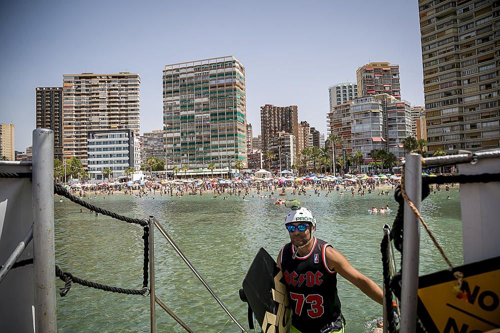 El cable-ski de Benidorm celebra su medio siglo