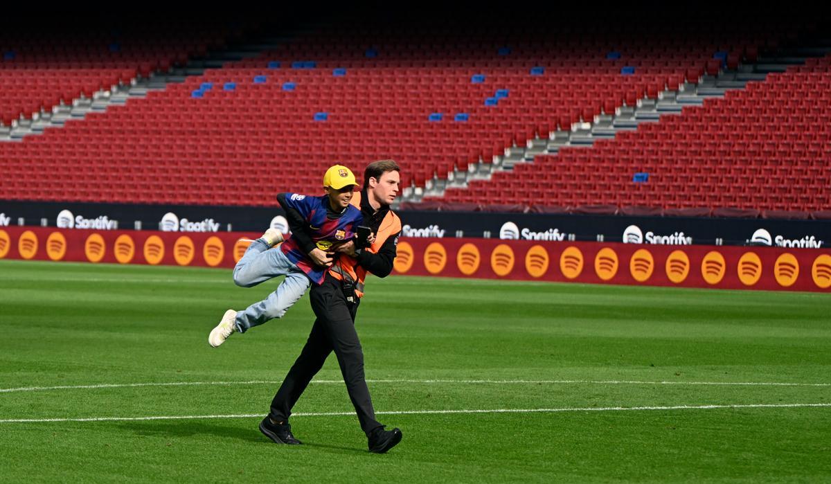 Primer entreno del Barça en el renovado Camp Nou