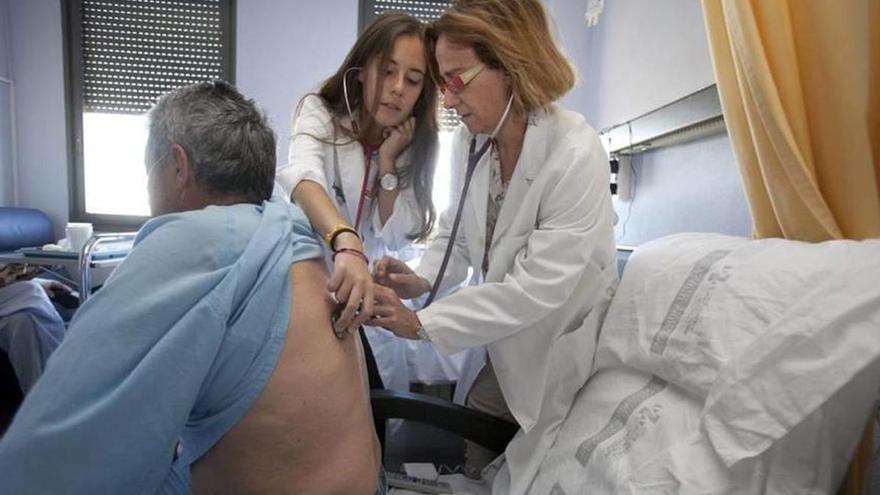 Atención Primaria se hace hueco en el ‘top’ de mejores centros para formar a los futuros médicos