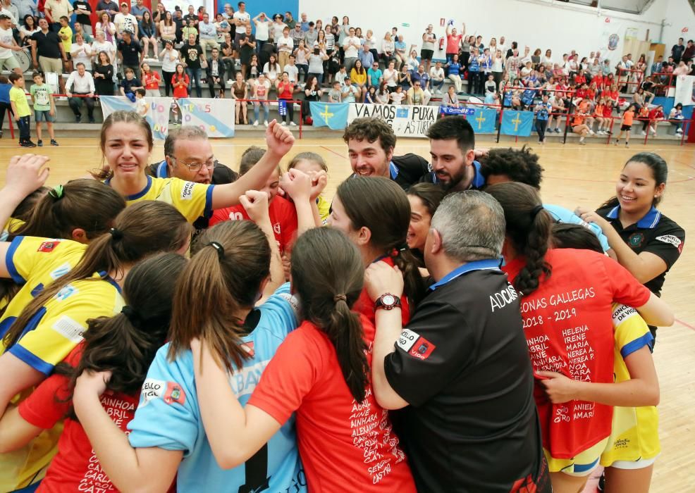 Las viguesas derrotaron al Oviedo BF y acceden a la fase final en la que lucharán los ocho mejores equipos infantiles de España.