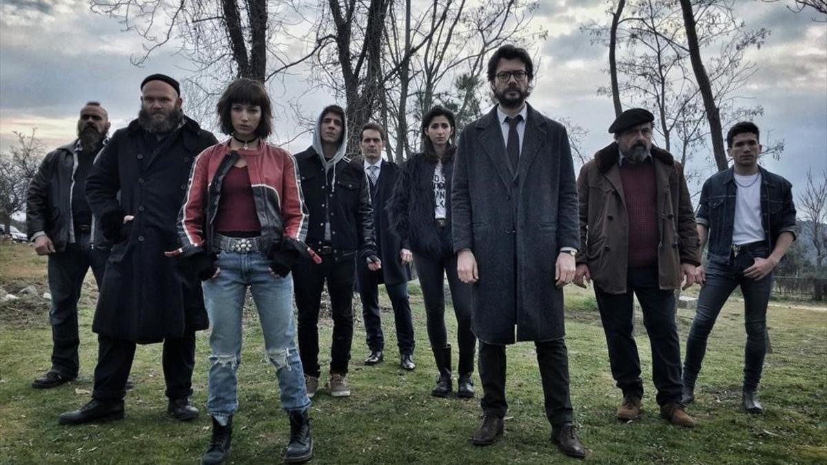 television serie  la casa de papel antena 3 reparto banda 170428223157