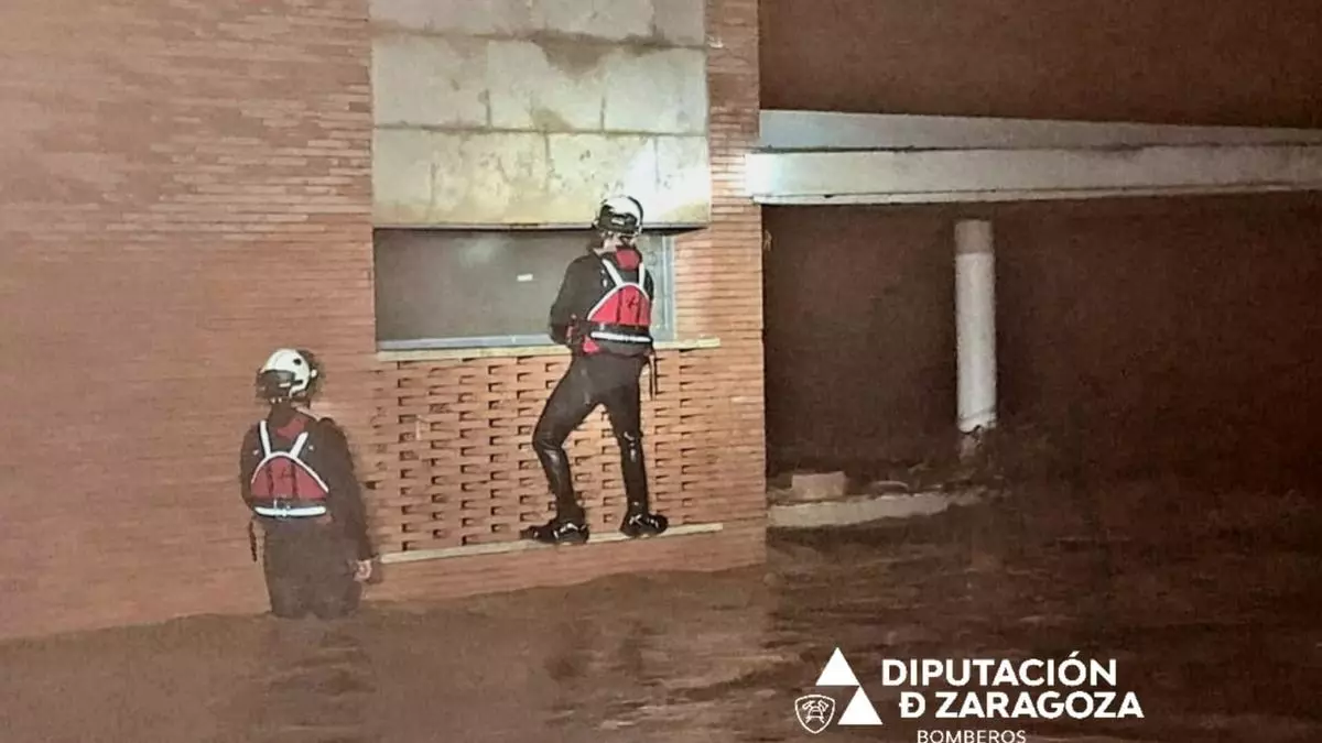 Rescatadas 19 personas atrapadas en Azuara y Letux por las lluvias torrenciales