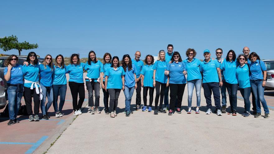 Més de 80 voluntaris de CaixaBank participen en una jornada de plogging a la Bassa de l’Ànser