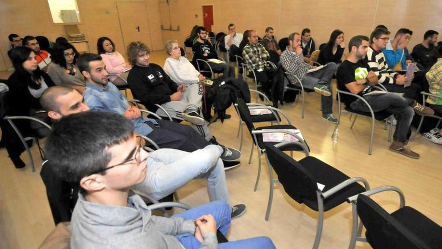 Asistentes a la sesión sobre &quot;networking&quot;.