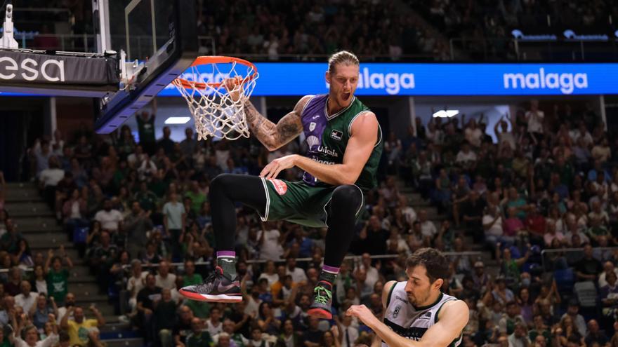 El Unicaja y el Carpena se dan la mano para volver a ganar (113-91)