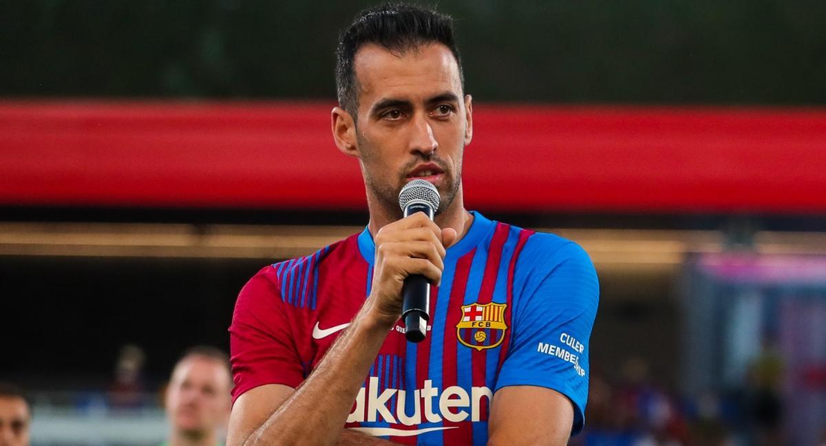 Busquets durante el discurso en el Gamper