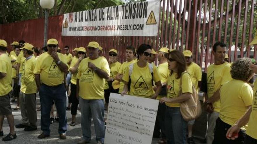 Protesta contra la línea de alta tensión Águilas-Hinojar