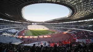 Tokyo (Japan), 01/01/2020.- General view of the new National Stadium during the Emperor’s Cup final match in Tokyo, Japan, 01 January, 2020. The stadium is the main stadium for Tokyo 2020 Olympic and Paralympic Games. Kobe won the Emperor’s Cup. Tokyo Olympic Games will open on 24 July 2020 through 09 August 2020. (Abierto, Japón, Tokio) EFE/EPA/KIMIMASA MAYAMA