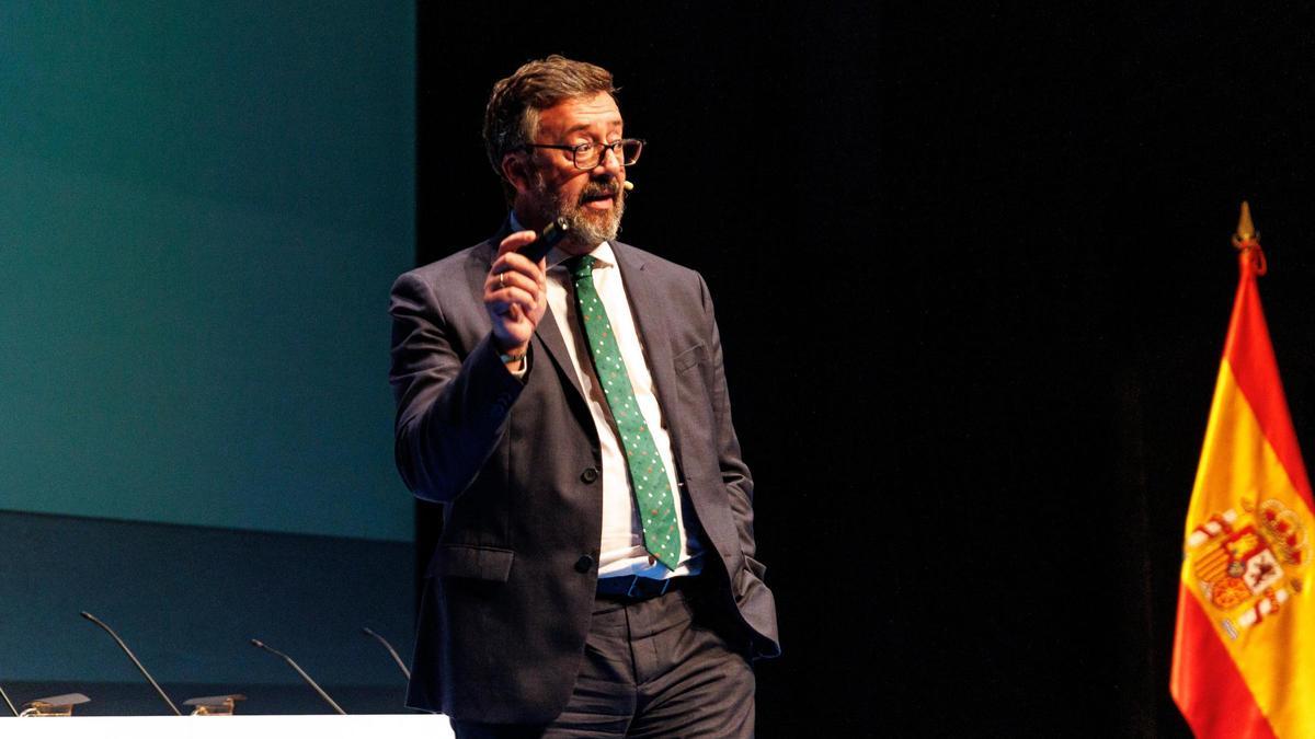 Óscar González Prieto durante una ponencia.