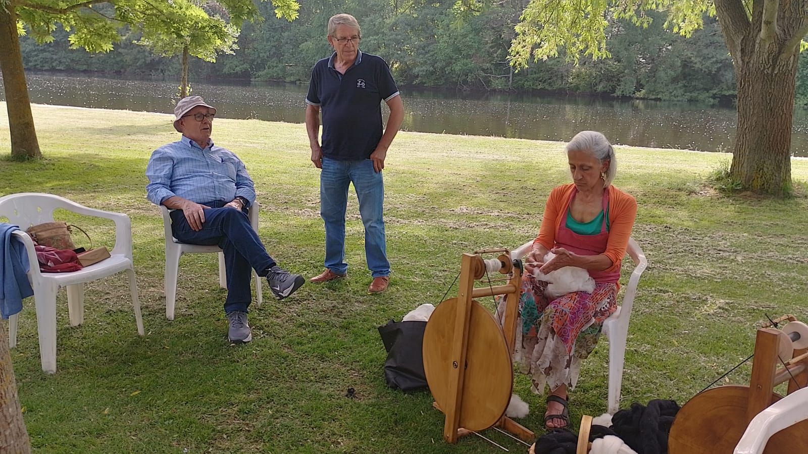 GALERÍA | Lana, terapia y labores con sabor reivindicativo en Sanabria