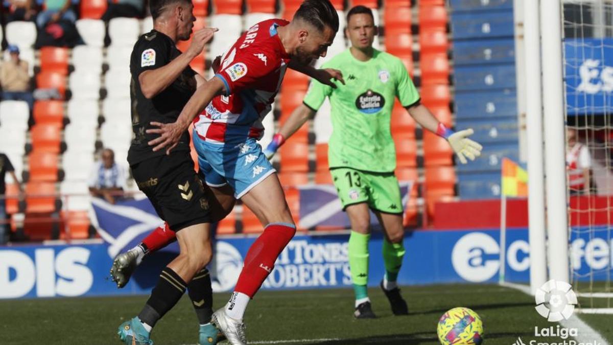 Waldo Rubio, en el partido del viernes.