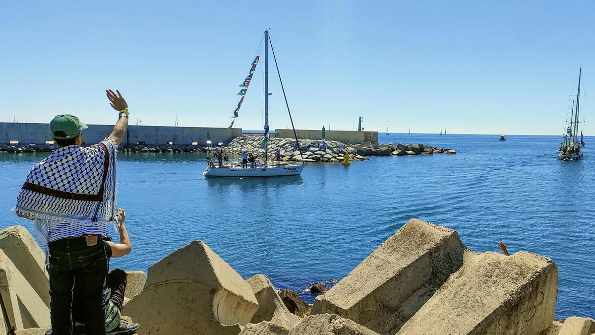 Hier fängt die israelische Armee ein Boot der Gaza-Hilfsflotte ab