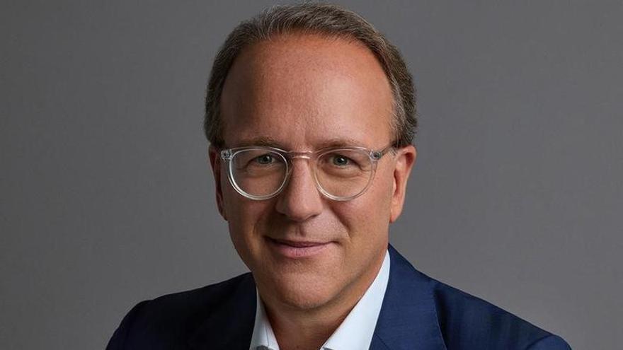 Estée Lauder quiere comprar Puig para resucitar