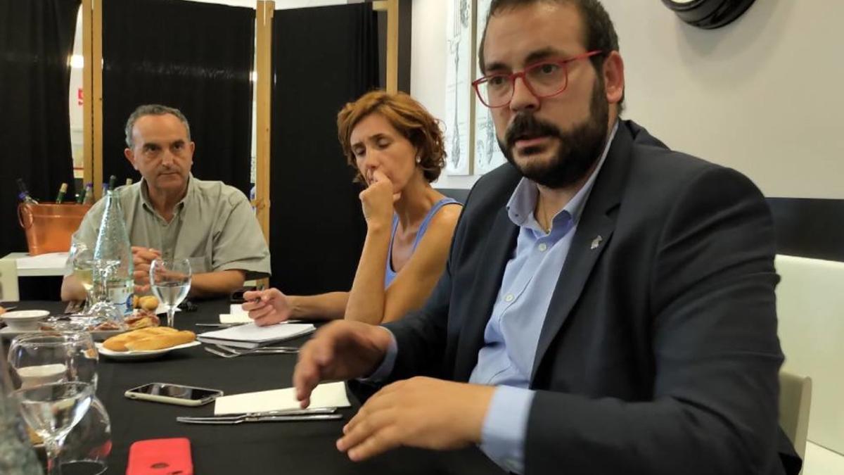 El alcalde de Mataró, David Bote, este lunes durante un encuentro con los periodistas que siguen la actualidad local., en el restaurante del Tecnocampus.