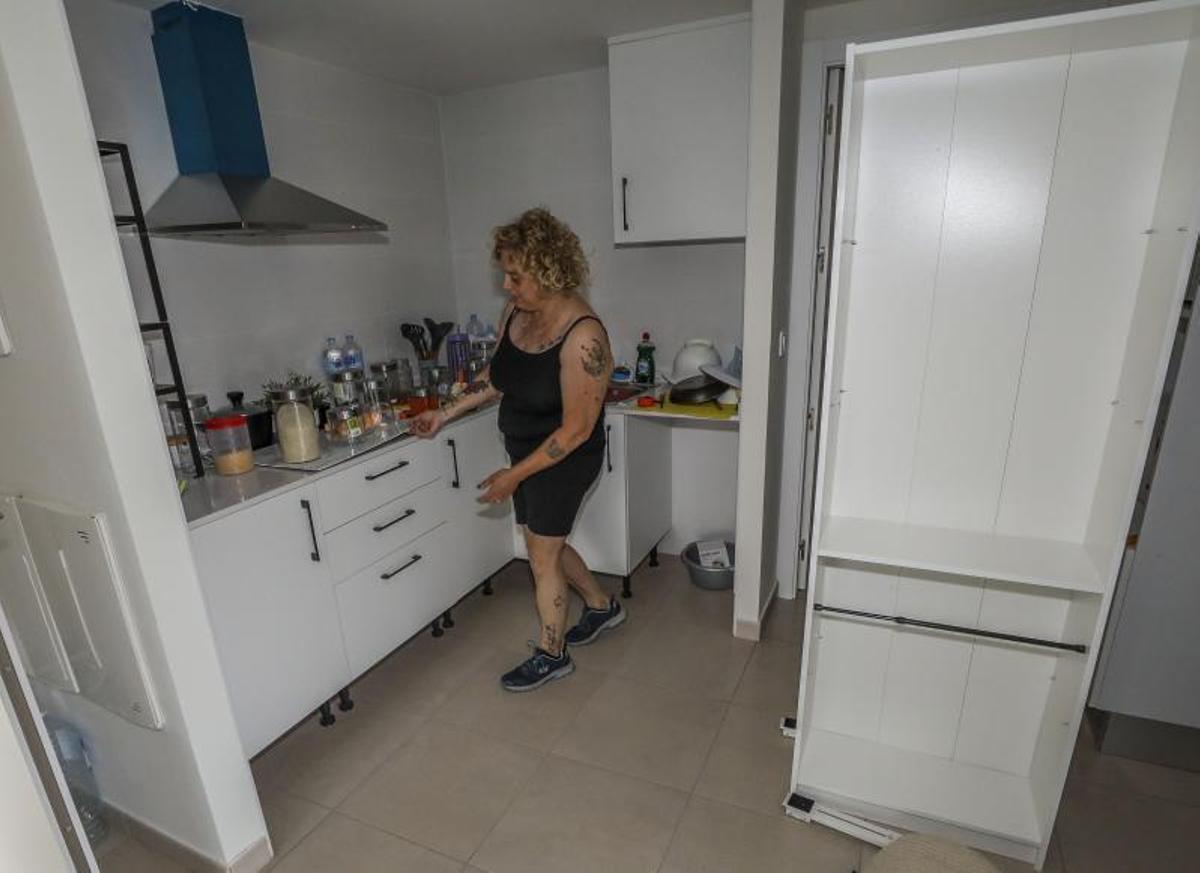 La cocina de las nuevas viviendas sociales de San Antón.