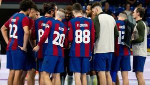 Los jugadores del Barça, durante un partido