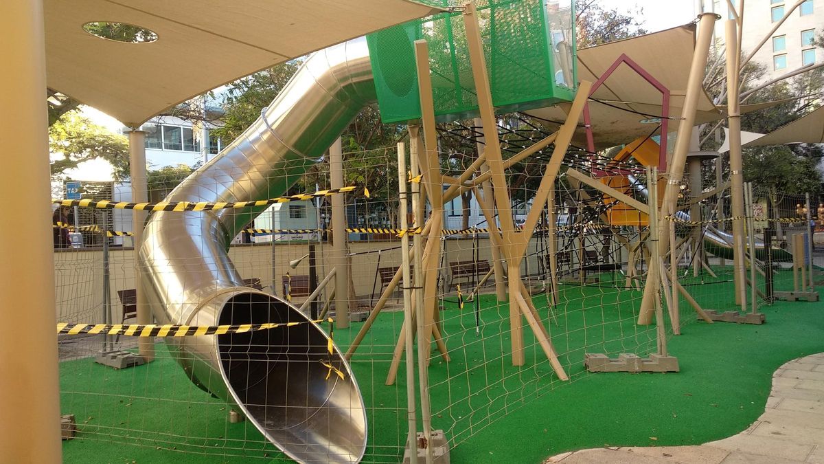 Parque infantil de la plaza de El Pilar.