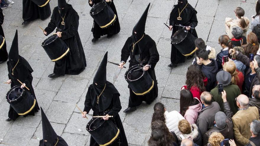 VÍDEO | Revive la procesión del Santo Entierro