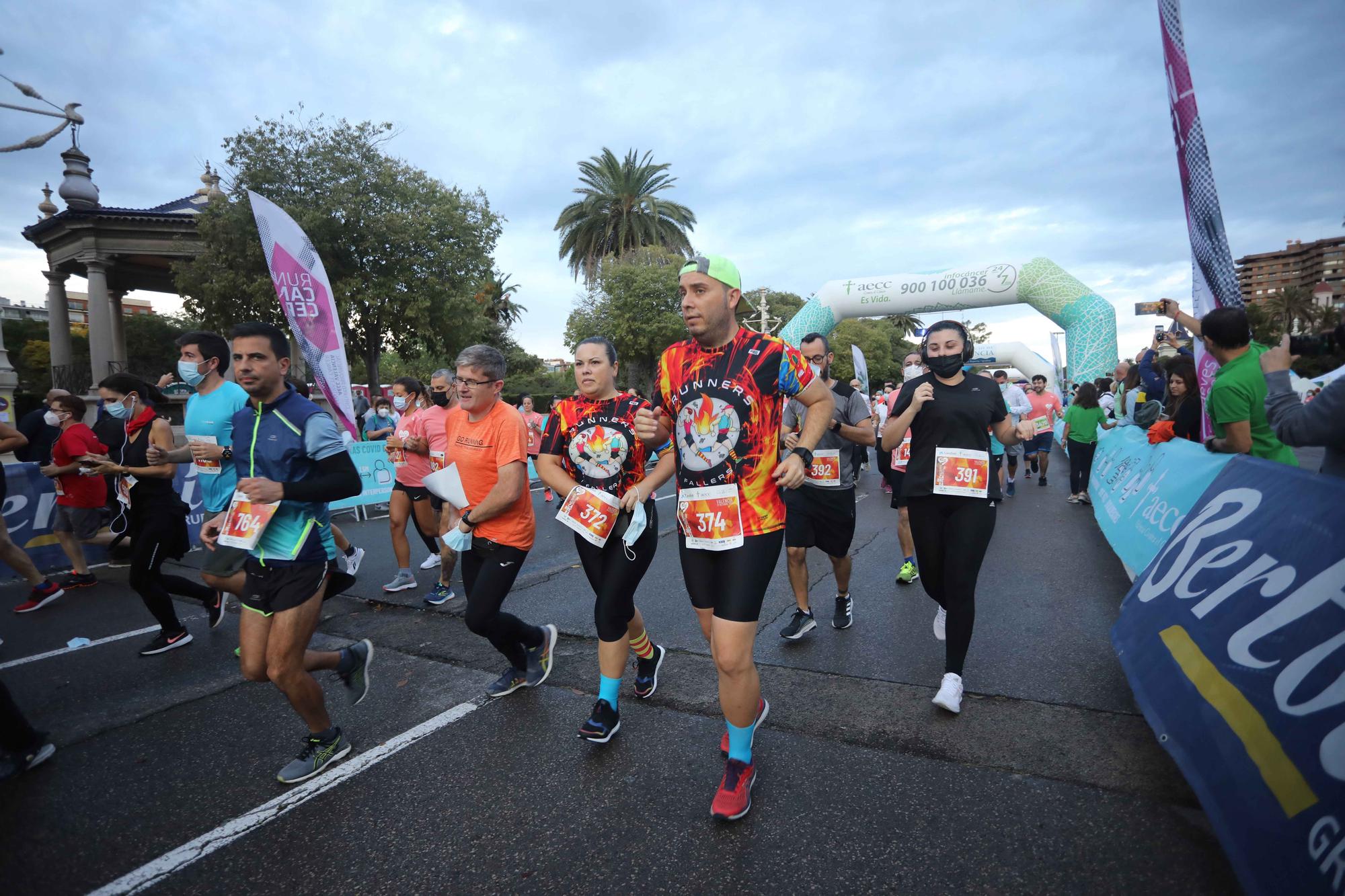 Búscate en la carrera contra el cáncer de València