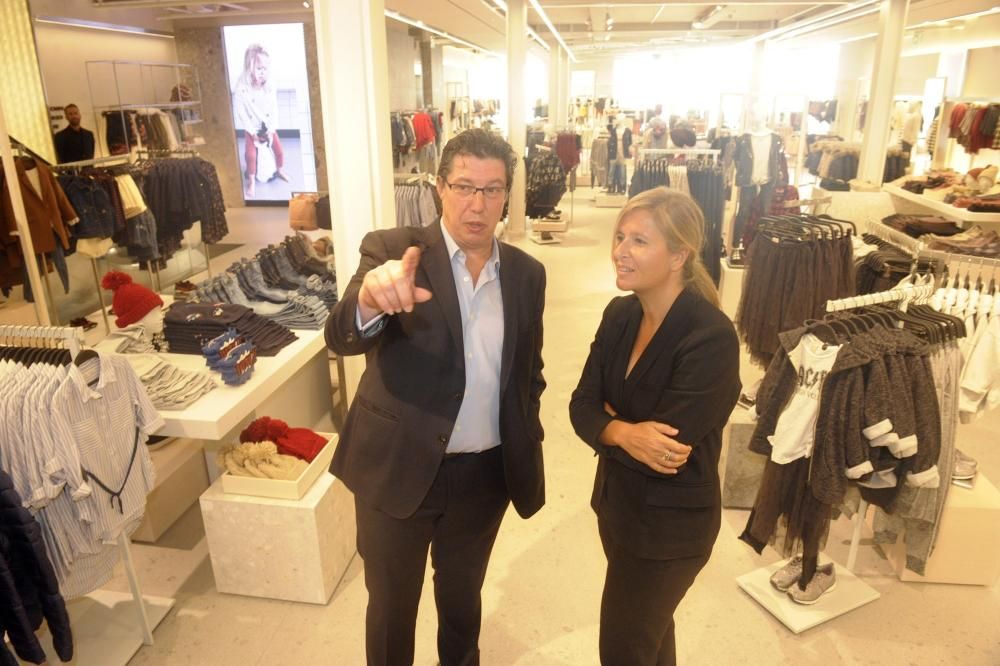 La ''flagship store'' de Zara en A Coruña por dentro