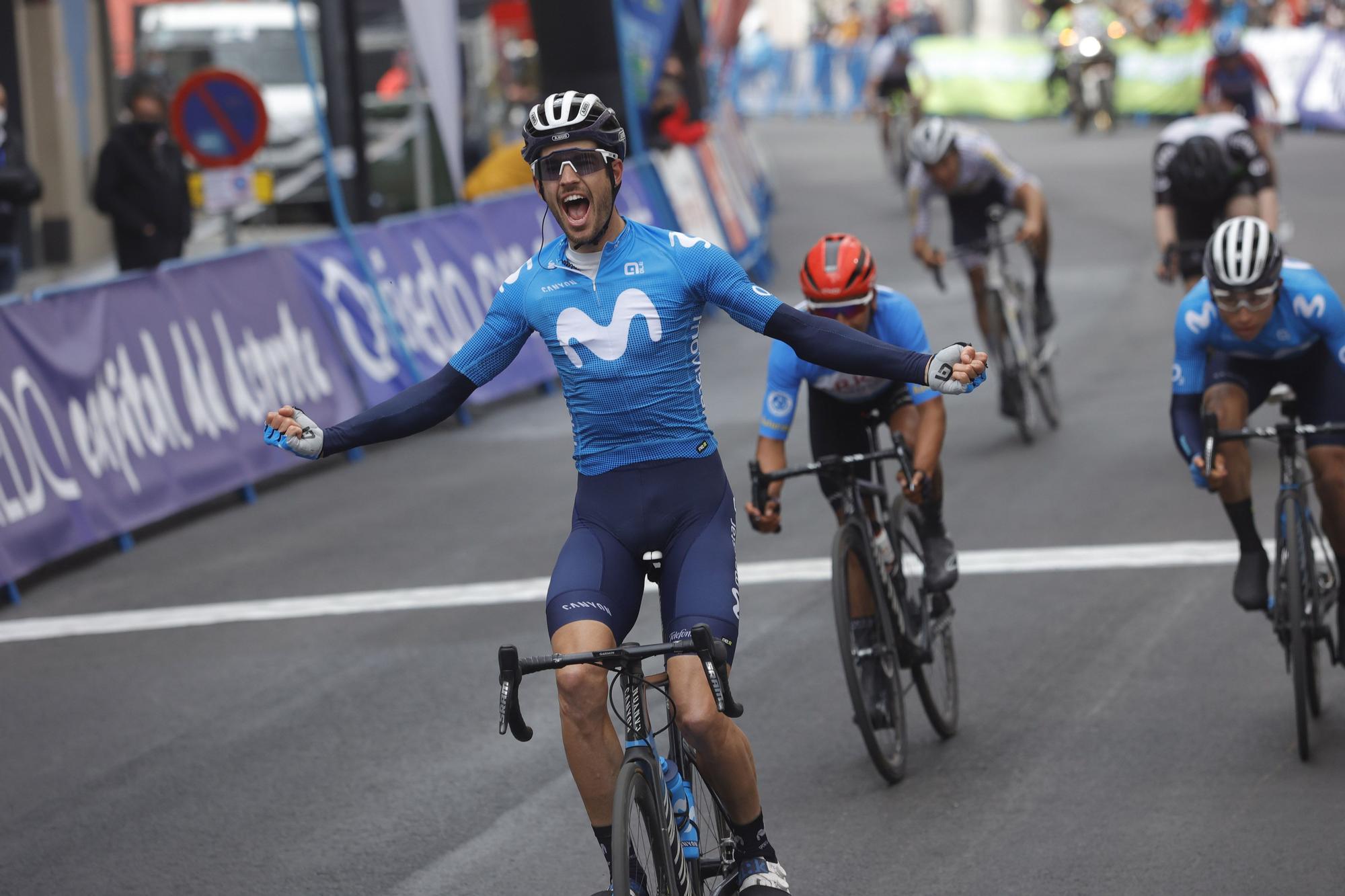 La segunda etapa de la Vuelta Ciclista a Asturias, en imágenes