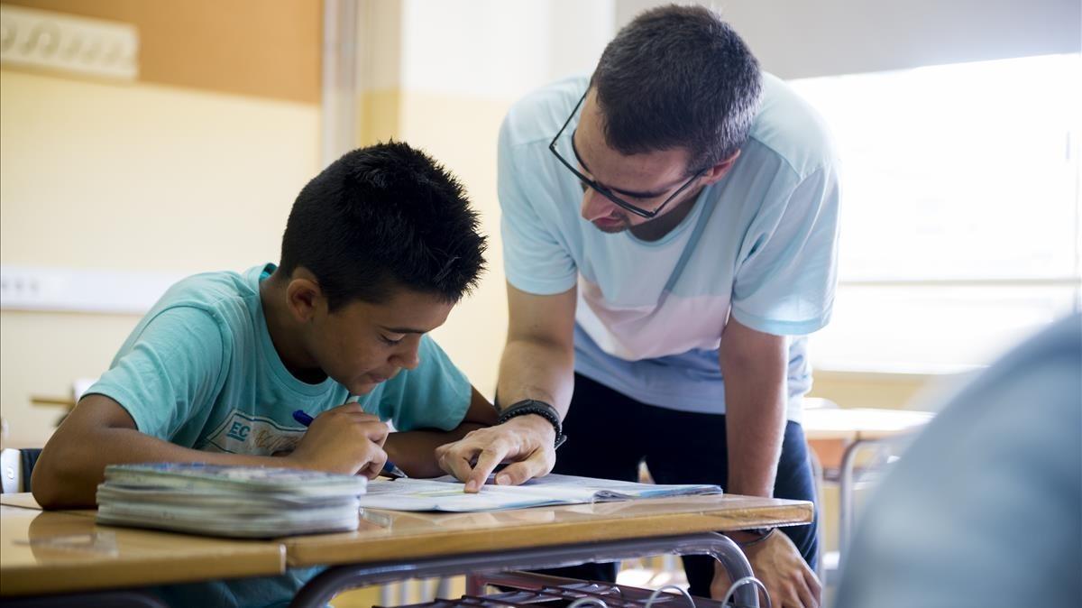 rjulve35334951 barcelona 31 08 2016 sociedad un alumno atento a180619132830 rjulve35334951 barcelona 31 08 2016 sociedad un alumno atento a180619132830
