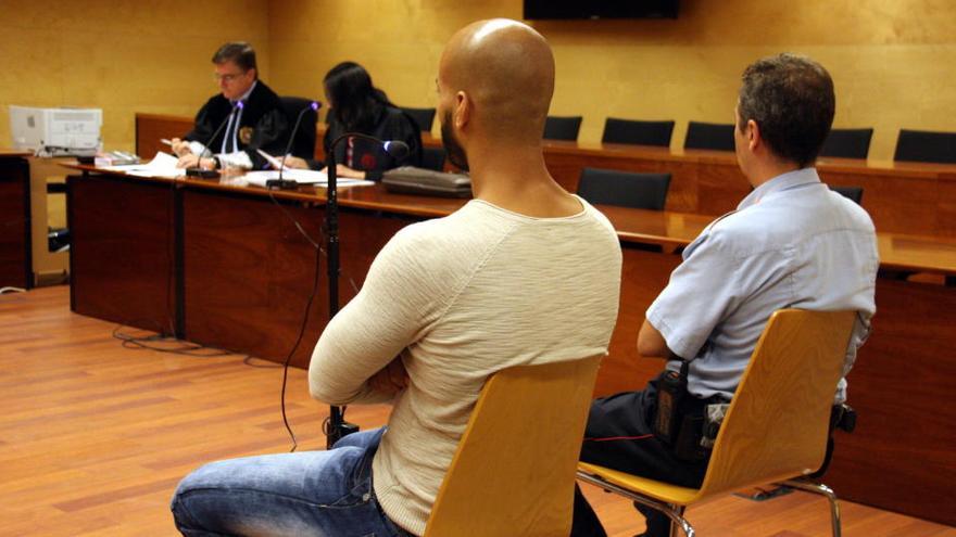 L&#039;Audiència jutja un jove per violar i apallissar l&#039;exparella a Figueres