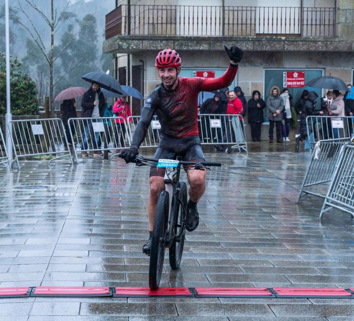 Diego Álvarez, ganador. 
  | // PABLO SAA-TEAM RELAY