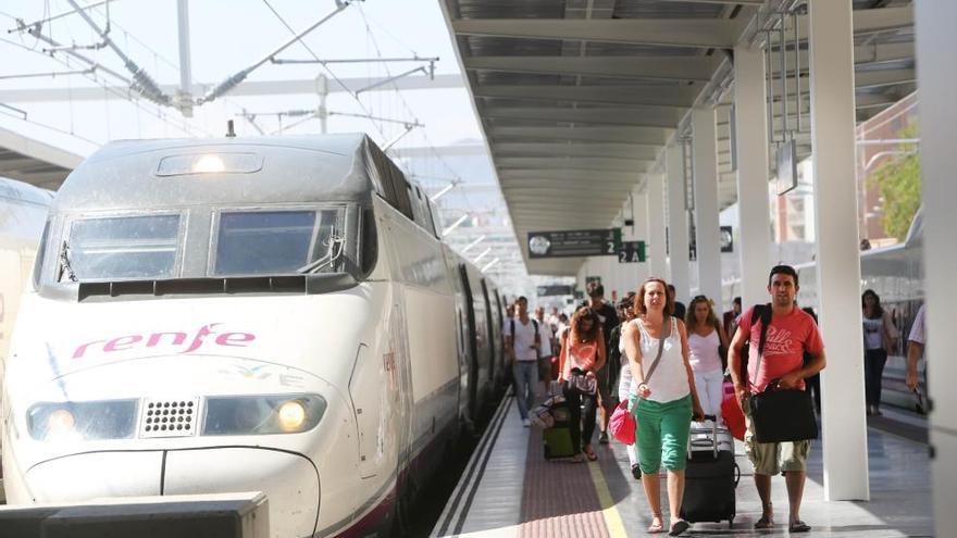 Renfe programa un AVE especial para el concierto de los Rolling Stones