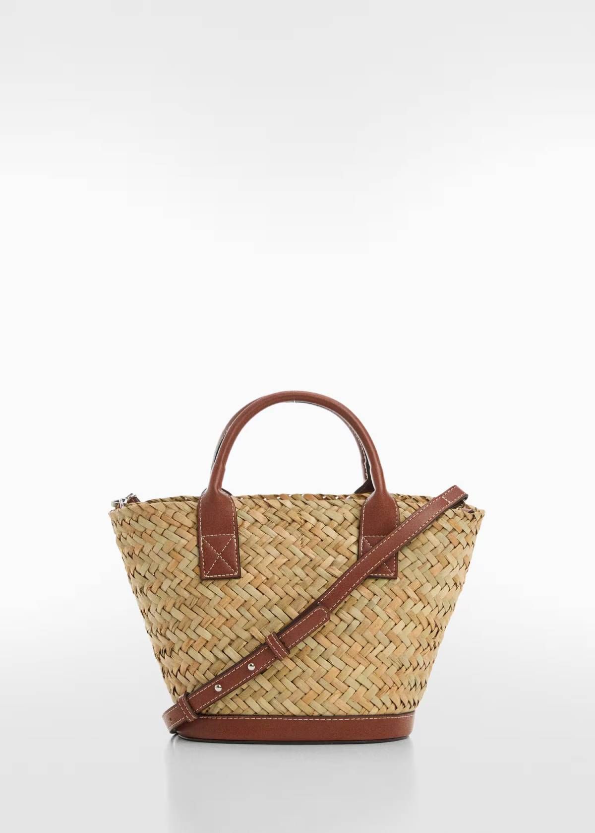 BOLSOS RAFIA MANGO NOVEDADES Del capazo a la bandolera 7 bolsos de rafia de las novedades de Mango que comprar ya y llevar todo el verano