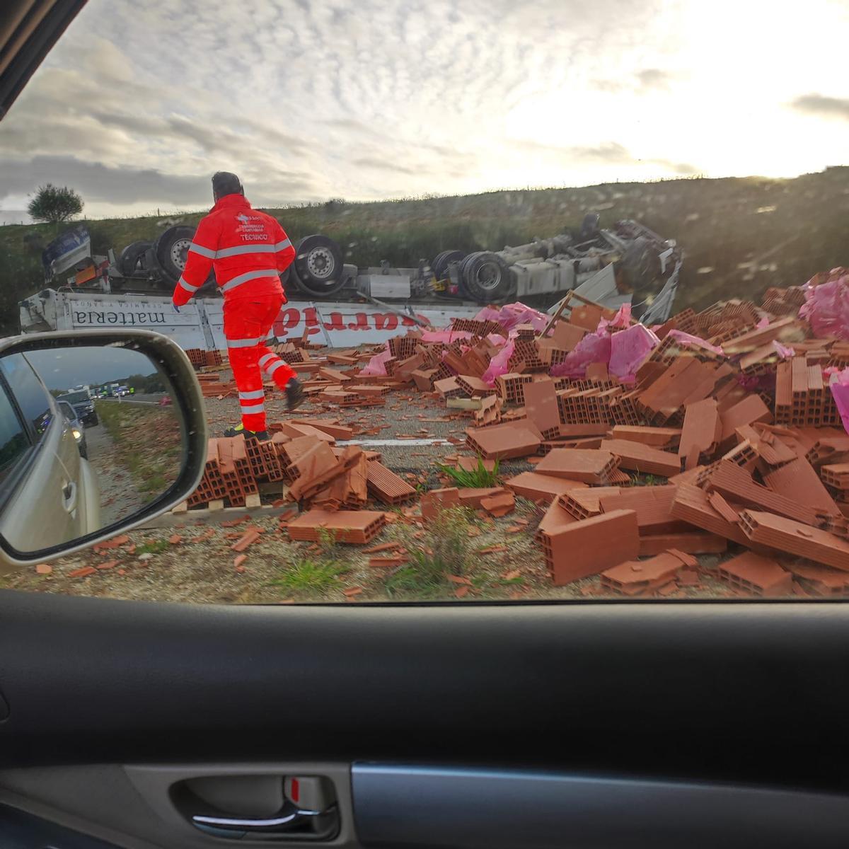 Accidente en Corrales del Vino