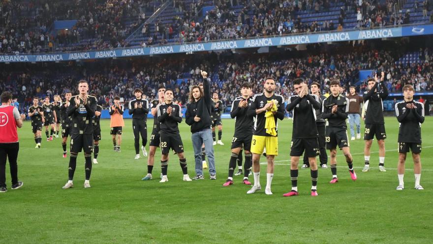 El árbitro destroza el derbi de Riazor