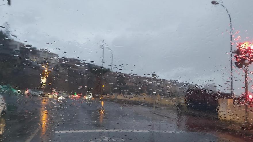 Lluvias, tormentas y viento: así se comportará la DANA el fin de semana en Canarias