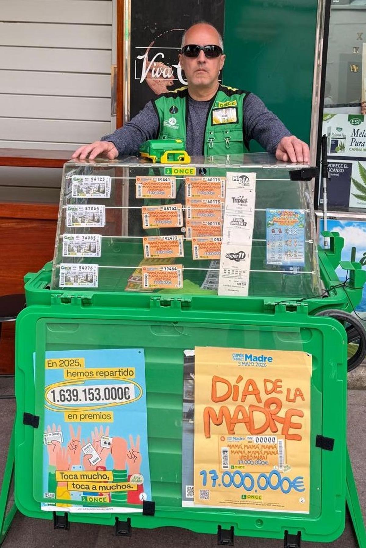 José Antonio Granado, vendedor de la ONCE en Gran Canaria