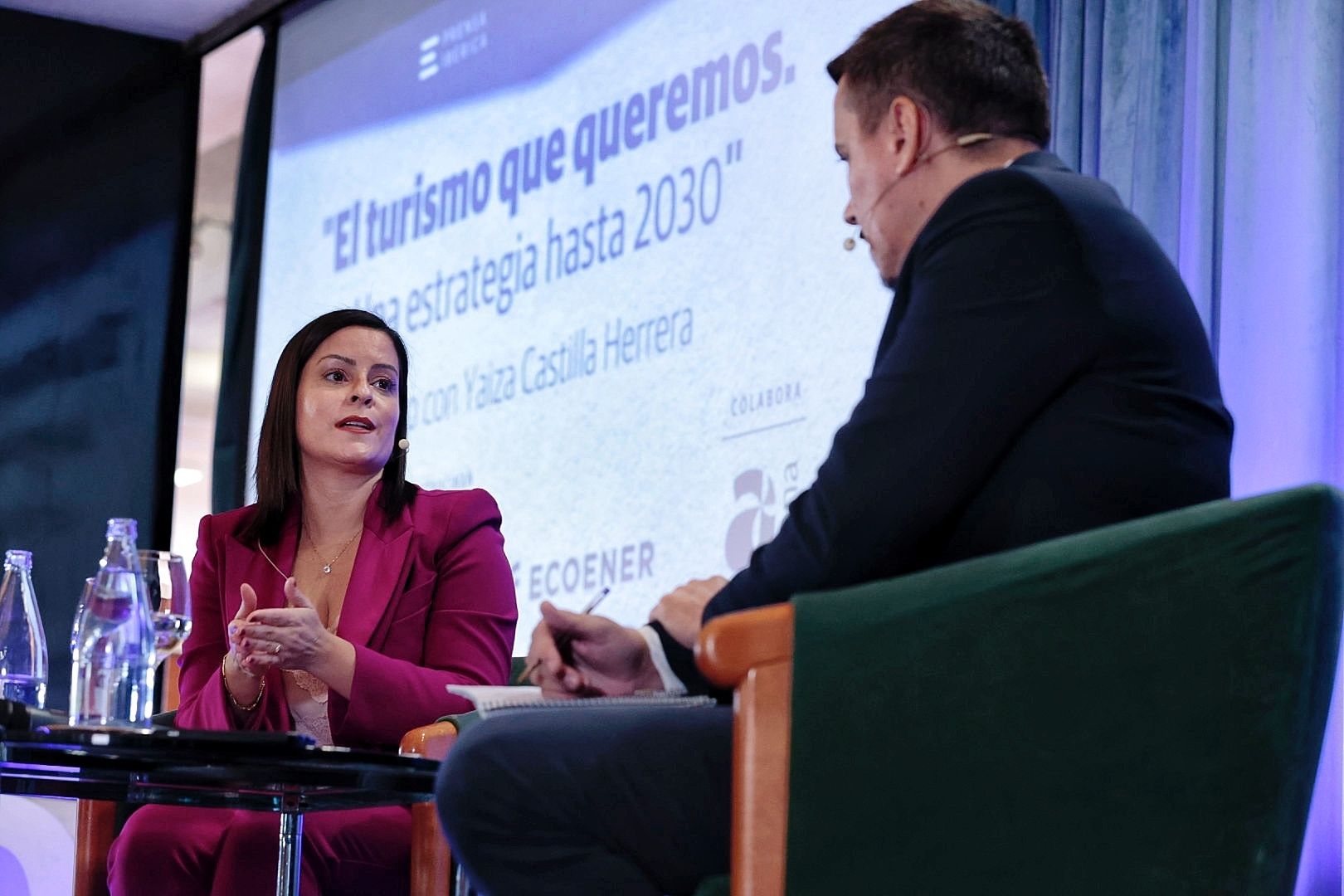 Foro sobre Turismo con la consejera Yaiza Castilla.