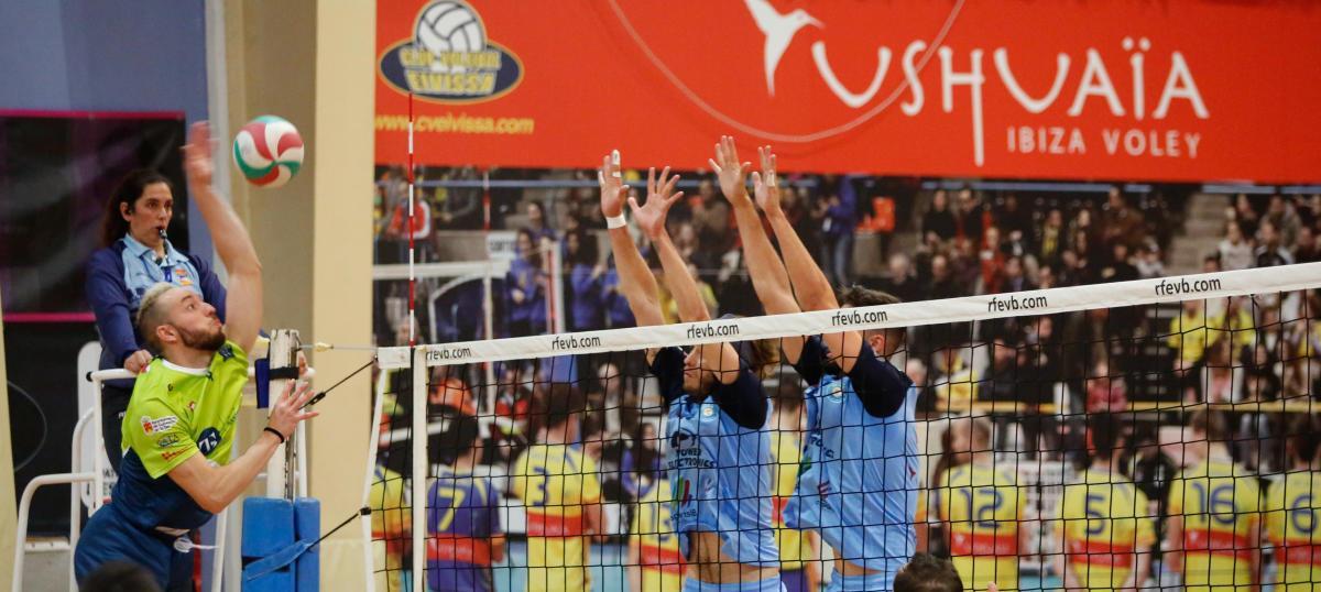 Cinco positivos en el Guaguas obligan a aplazar el partido de la UD Ibiza-Ushuaïa