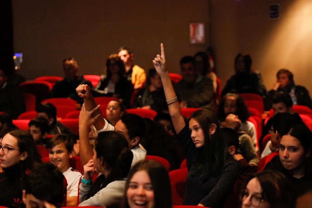 200 alumnos de instituto Santa Maria participaron en el evento