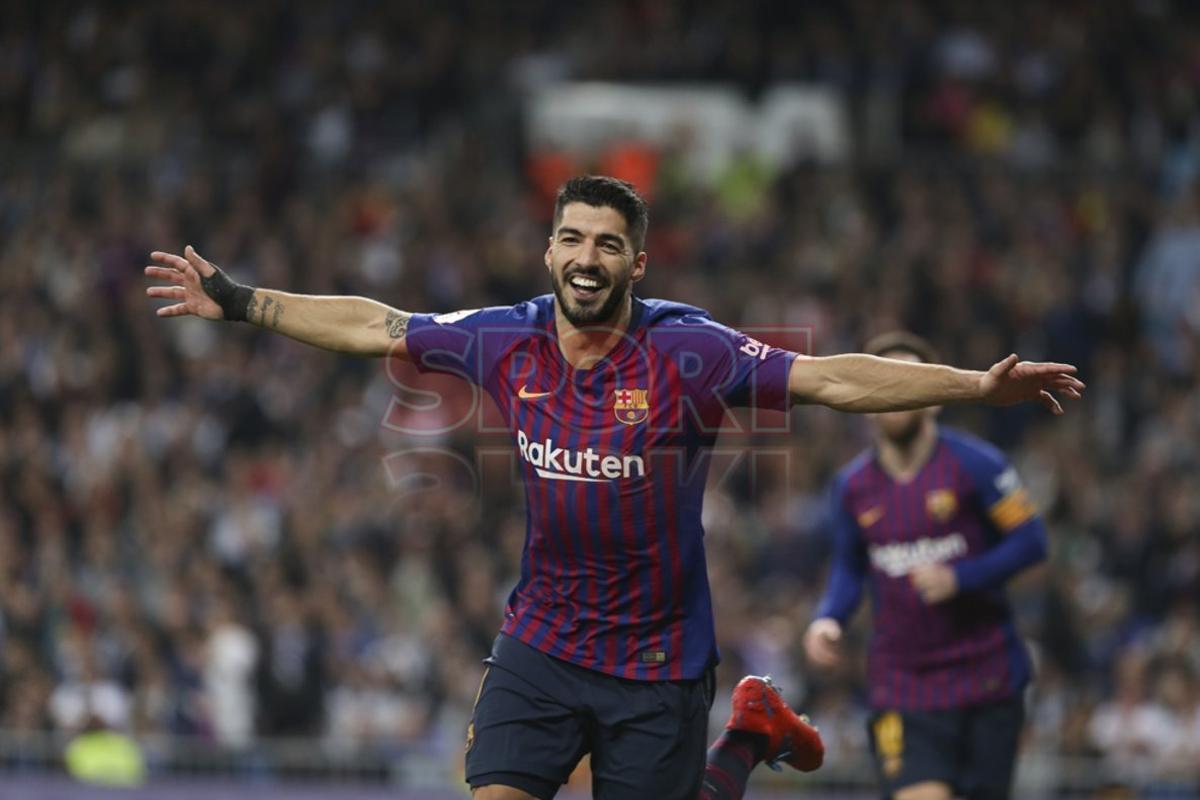 Luís Suárez eufórico tras marcar el tercer gol del Clásico de semifinal de Copa del Rey entre el Real Madrid y el FC Barcelona. Luís Suárez eufórico tras marcar el tercer gol del Clásico de semifinal de Copa del Rey entre el Real Madrid y el FC Barcelona.