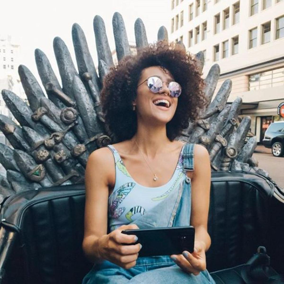 Cortes pelo rizado: Nathalie Emmanuel