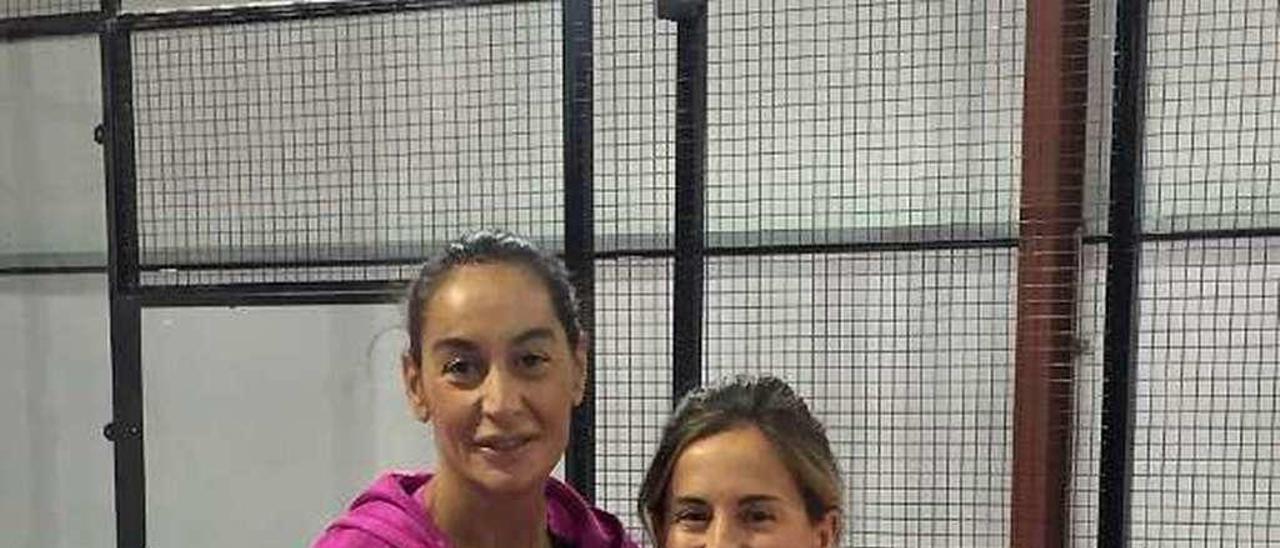 Loreto Escapa (izquierda) y Ana Belén Boto, jugadoras de En2sets.