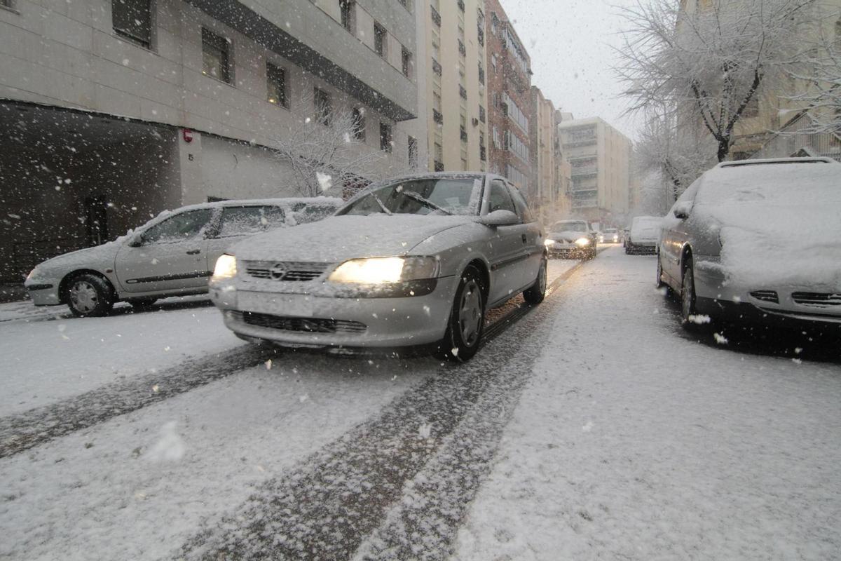 Así fue la nevada que tiñó Extremadura de blanco hace 15 años