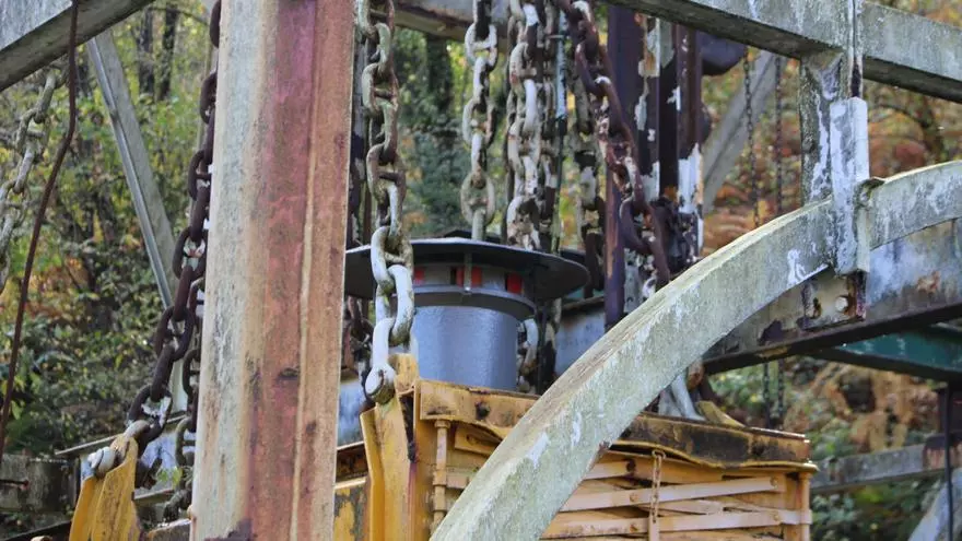 El turullu vuelve a sonar en la Hueria san Xuan: así suena el pozo Tres Amigos 25 años después