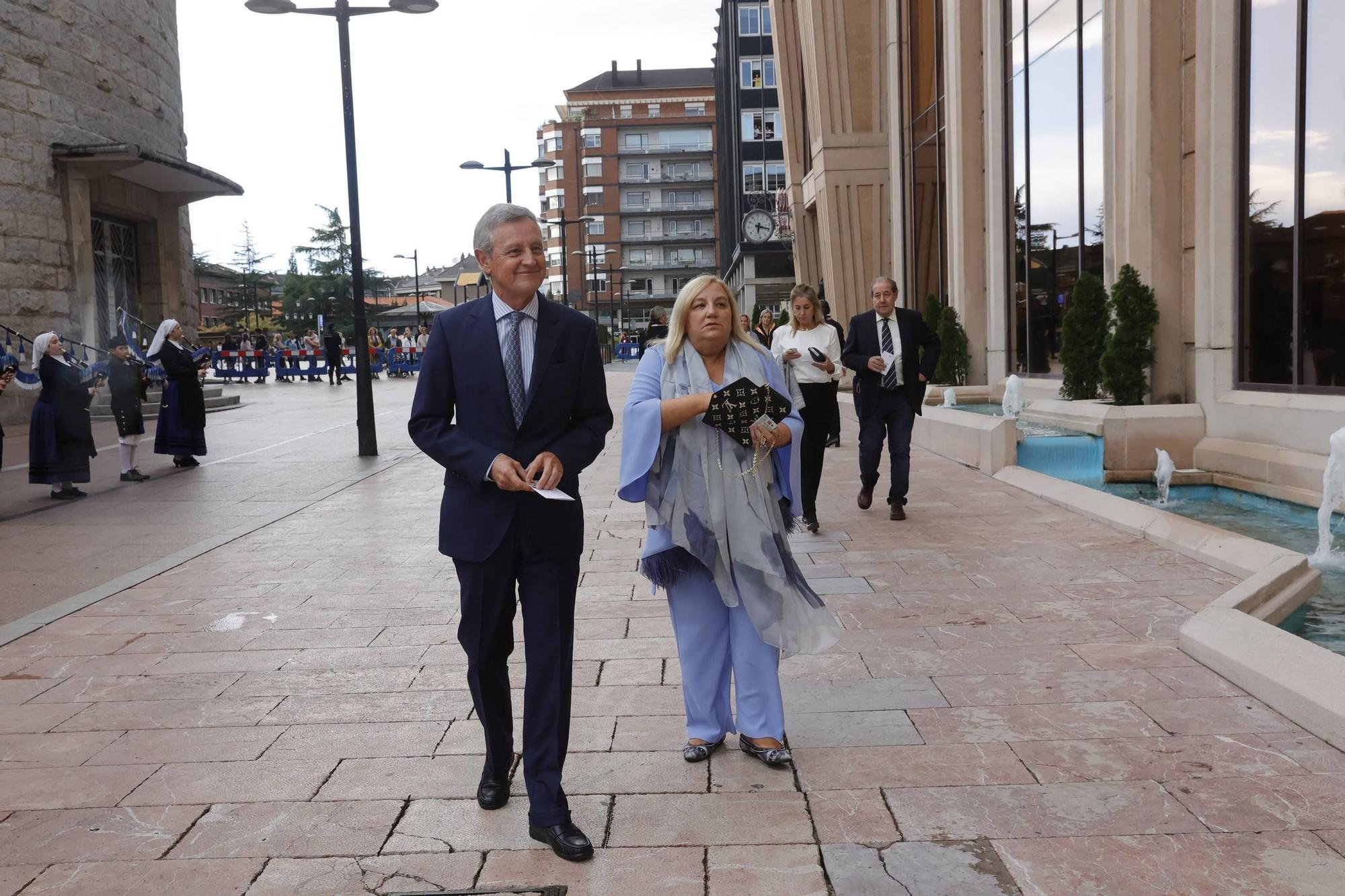 EN IMÁGENES: La Familia Real asiste en Oviedo al concierto de los premios "Princesa de Asturias"