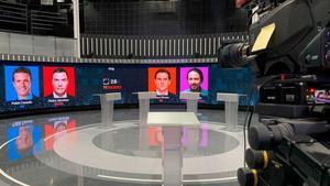 Plató de TVE en el que se celebrará el debate electoral con Sánchez, Casado, Iglesias y Rivera, el lunes 22 de abril.