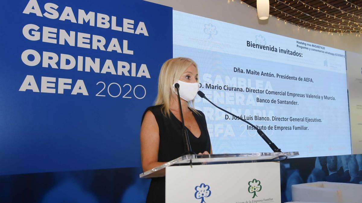 La presidenta de Aefa, Maite Antón, en la última asamblea de la organización.