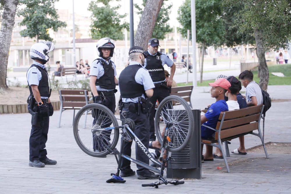 Operatiu específic de la Policia Municipal que actua en places i espais oberts